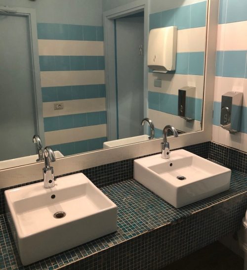 bagno-ristorante-milano-500x546